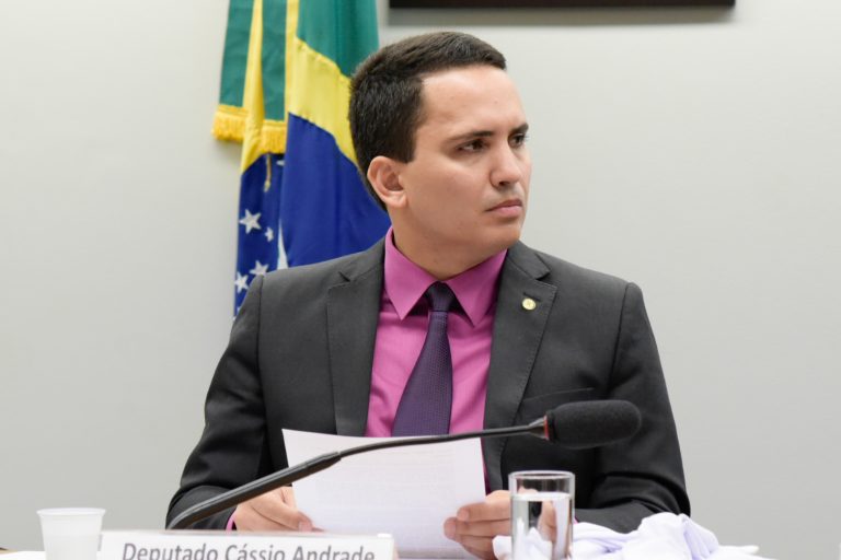 Audiência pública - Debater a elaboração do PCDT para a Doença de Batten (CLN2). Dep. Cássio Andrade PSB-PA