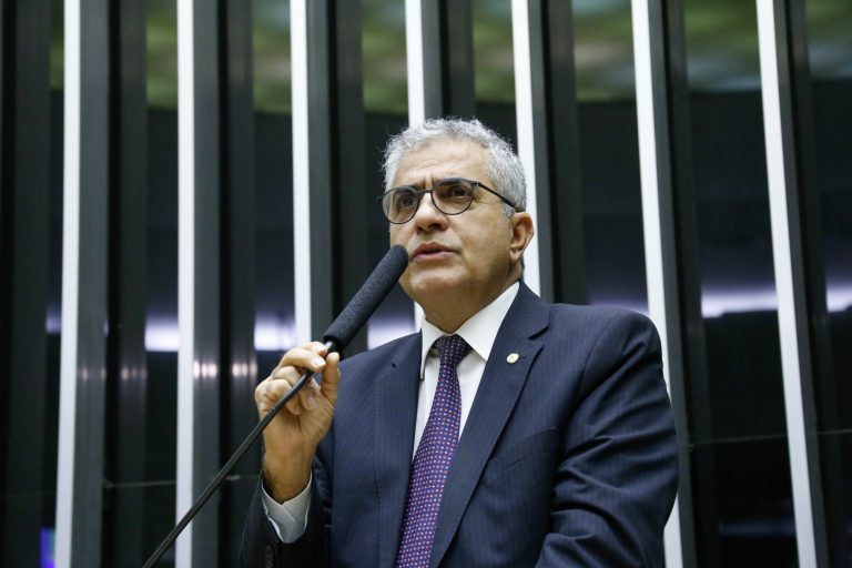 Discussão e votação de propostas. Dep. Christino Aureo PP - RJ