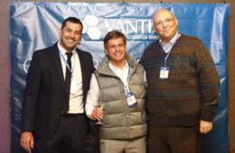 Fabrizio Alves, da Vantix, Esteban Kilstein, da Cyrebro e Sergio Sanchez, da Connect Latam, durante lançamento do SOC / Divulgação