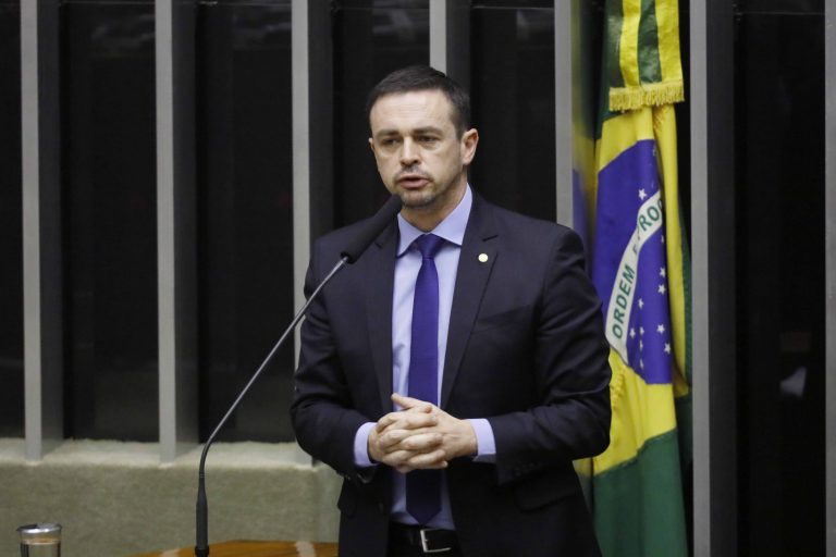 Ordem do dia para discussão e votação de diversos projetos. Dep. Maurício Dziedricki (PTB - RS)