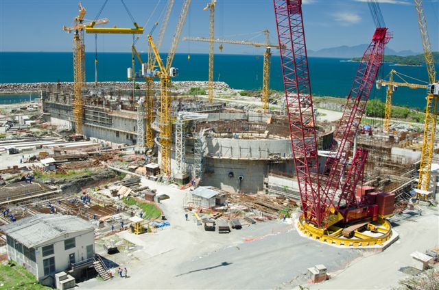 Energia - nuclear - (obras da usina Angra 3)