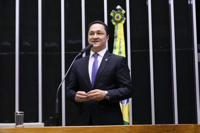 Discussão e votação de propostas. Dep. André FerreiraPSC - PE