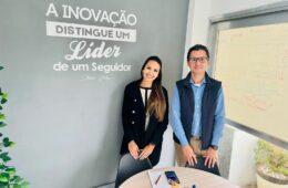 Kleber de Paula, fundador do Grupo FBN; Gabriela Carvalho, gestora de benefícios / Divulgação