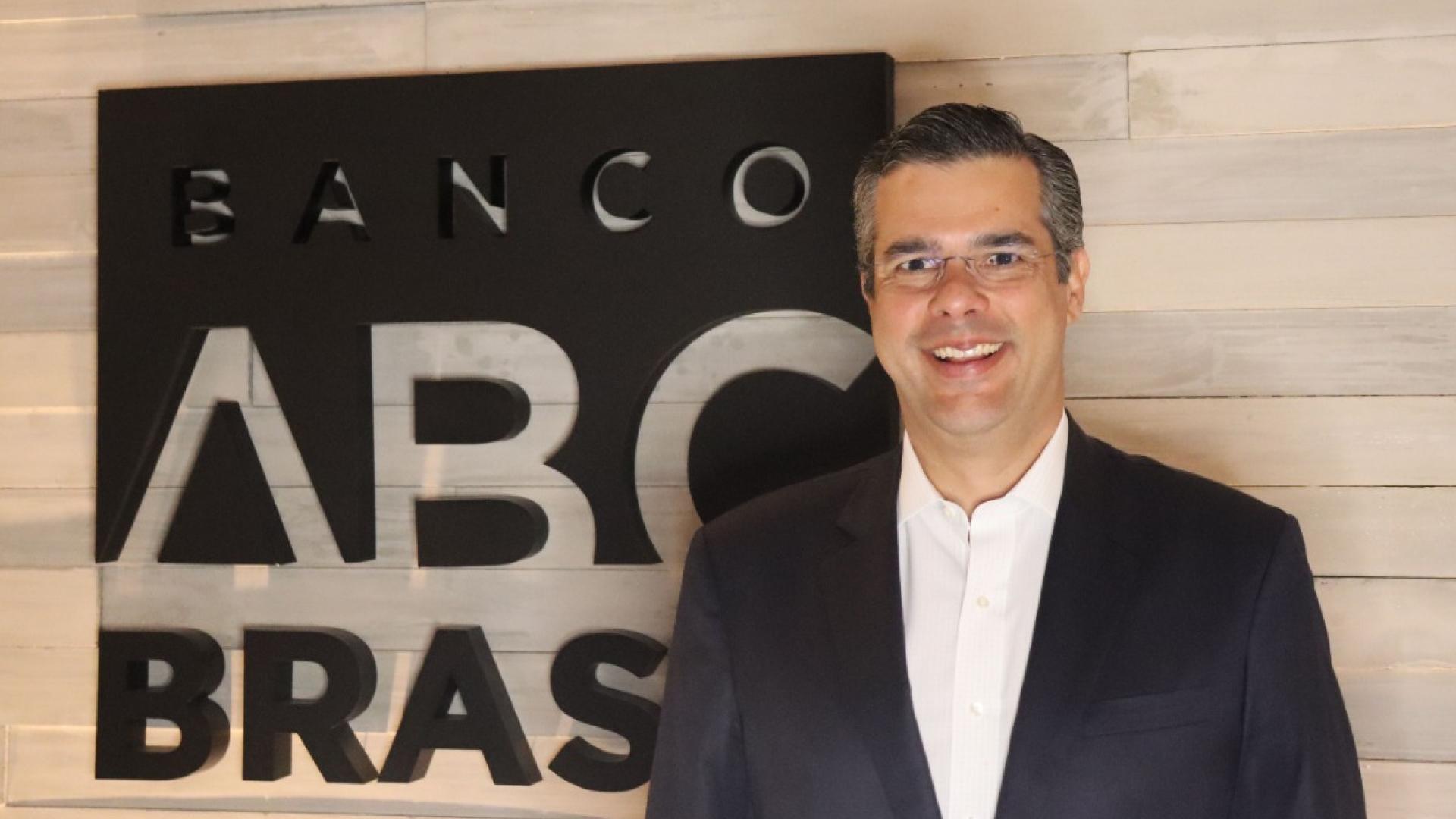 Segmento Bancário - ABC Brasil, Banco do Brasil, Bradesco