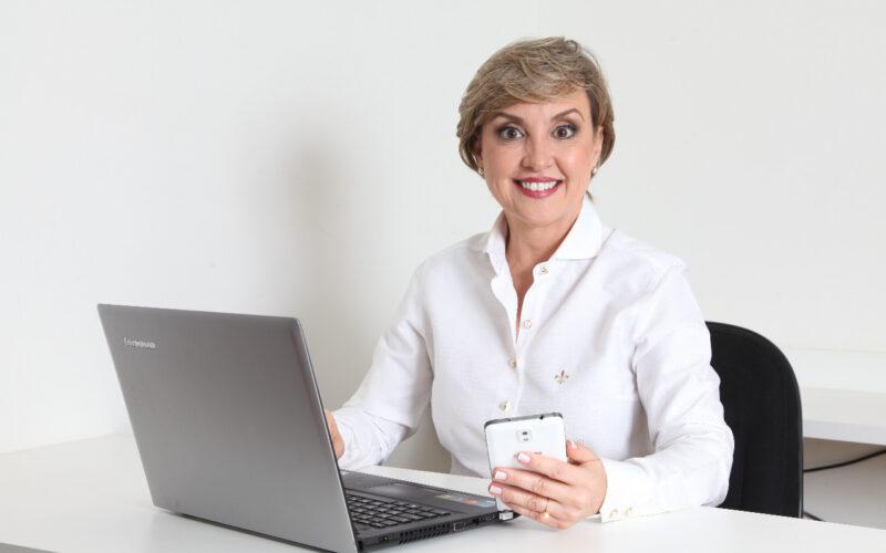 Regina Lacerda, Proprietária da Rainha Seguros / Divulgação / Arquivo Pessoal
