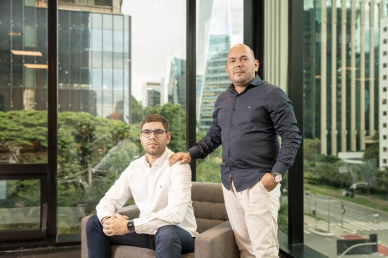 Alec Maia, sócio e CEO da Autoday; e Franquilande Maia, fundador da Autoday / Divulgação
