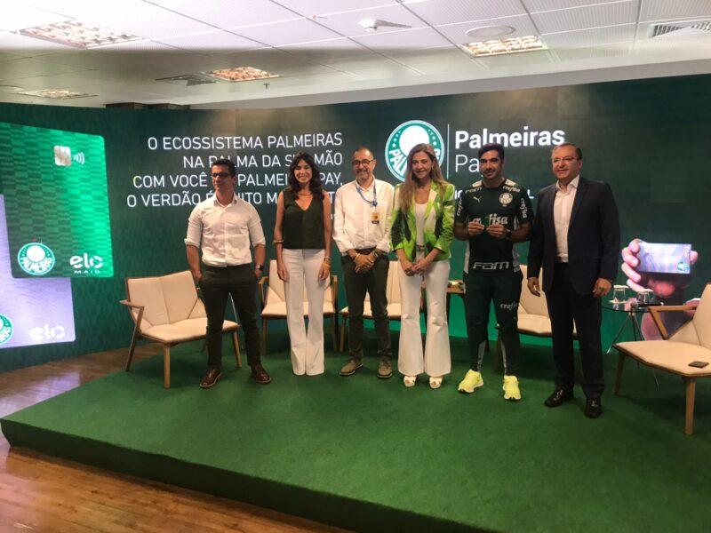 Luiz Rodrigo Cartolano (Diretor Executivo de Marketing e Transformação da Allianz Seguros); Meliza Pedroso (CMO da Elo); Sergio Borriello (CEO da Pefisa); Leila Pereira (CEO do Palmeiras); o técnico Abel Ferreira e Everaldo Coelho (Diretor de Marketing do Palmeiras) / Foto: William Anthony / Universo do Seguro