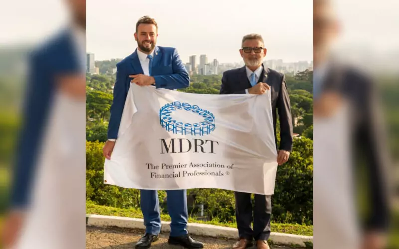 Felipe Eduardo Sousa, representante da MDRT Brasil na região Sudeste e Norte (Local Chair Brazil); e Josusmar Sousa, presidente da MDRT Brasil (Country Chair Brazil) / Foto: Divulgação