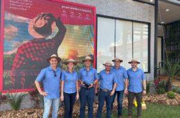 Representantes do Grupo Bradesco Seguros e corretores no Show Rural Coopavel 2023 / Foto: Divulgação
