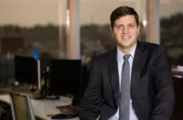 Fernando Gonçalves, diretor de Linhas Financeiras da Akad Seguros / Divulgação