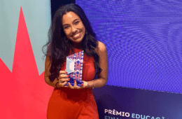 Mari Ferreira, autora do livro Tostão Furado / Foto: Divulgação