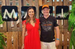 Bruna Pereira, executiva comercial da Sabemi na Região Sul, e Marcelo Sinhor, CEO da MASI Corretora / Foto: Divulgação