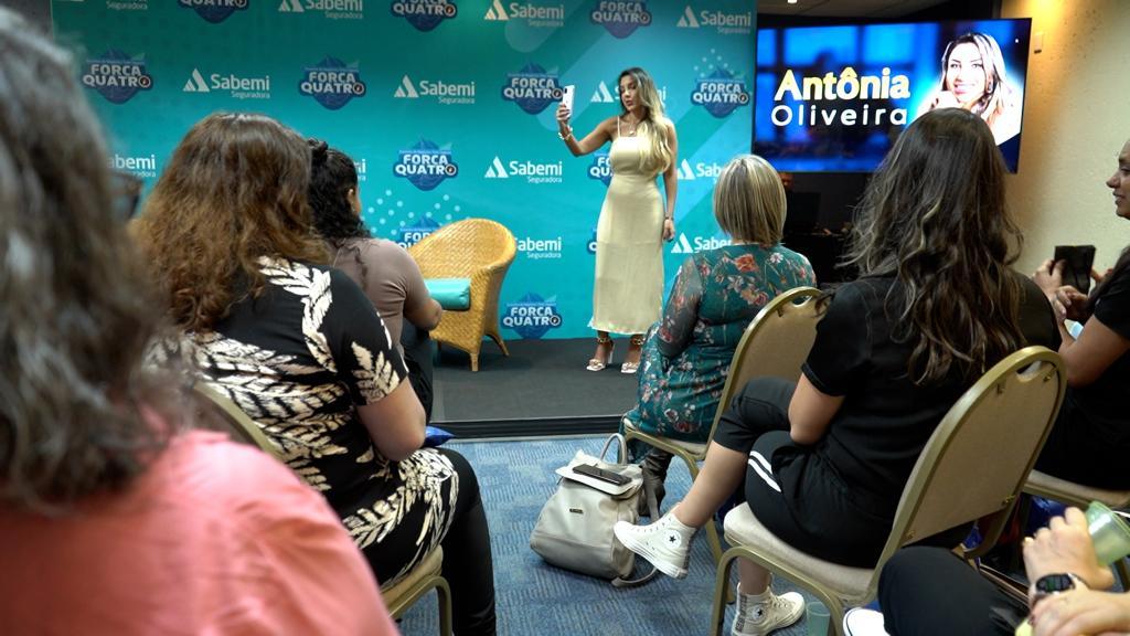 Antônia Oliveira, líder do movimento de transformação da cultura da proteção no Brasil / Divulgação