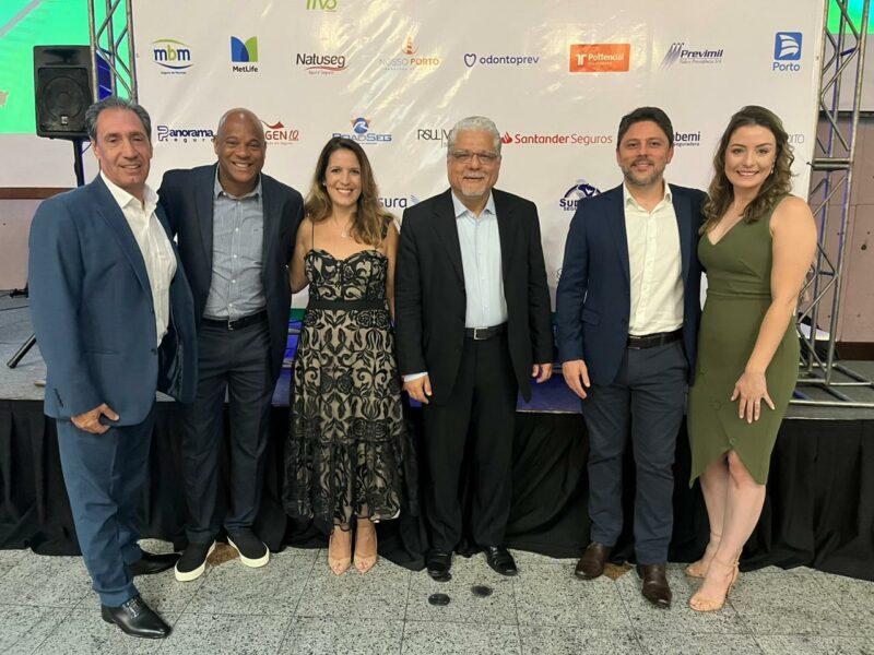 David Novloski (Sudaseg), Jean Pierre Clube (CBS), Janaina Serra (Sabemi), João Paulo Mello (CSP-MG Grupo BBT), Thiago Schmidt (Sabemi), Rita Graziano (EABR) / Foto: Divulgação