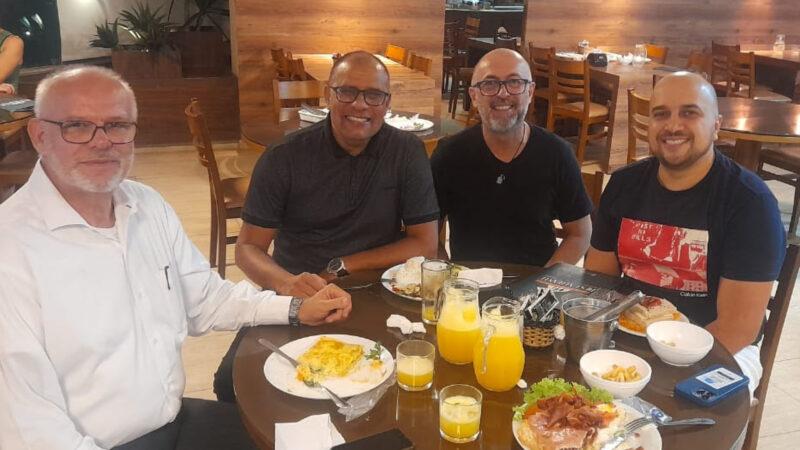 Jacob Theodoro Rodrigues, gerente Total MedCare Unidade Campo Grande; Manoel Fontes, gerente Comercial da CORPe Saúde; Wellington Zuchi, diretor Comercial Total MedCare; e Bruno Gonçalves Frauches, diretor Administrativo Total MedCare / Divulgação