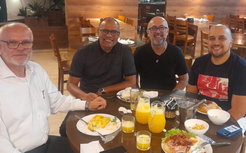 Jacob Theodoro Rodrigues, gerente Total MedCare Unidade Campo Grande; Manoel Fontes, gerente Comercial da CORPe Saúde; Wellington Zuchi, diretor Comercial Total MedCare; e Bruno Gonçalves Frauches, diretor Administrativo Total MedCare / Divulgação