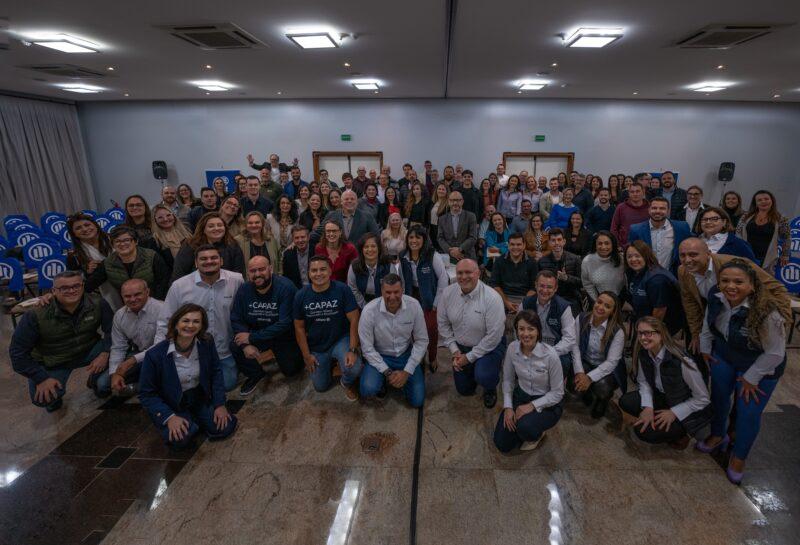 Corretores de Novo Hamburgo acompanham capacitação da Allianz sobre seguro de Vida / Foto: Divulgação
