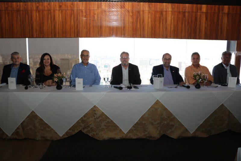 Marco Cabral, Claudia Camargo, Gilberto Januário, Álvaro Fonseca, Boris Ber, Edmar Fornazzari e Jorge Teixeira Barbosa / Foto: Divulgação