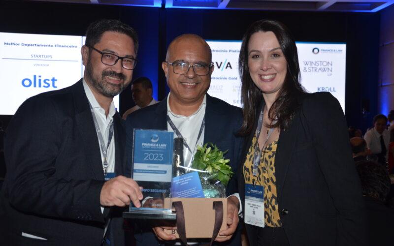 Claudio Augusto Vaz, Marco Aurelio dos Santos e Isabel Candido Willig, executivos da Sompo Seguros / Foto: Divulgação