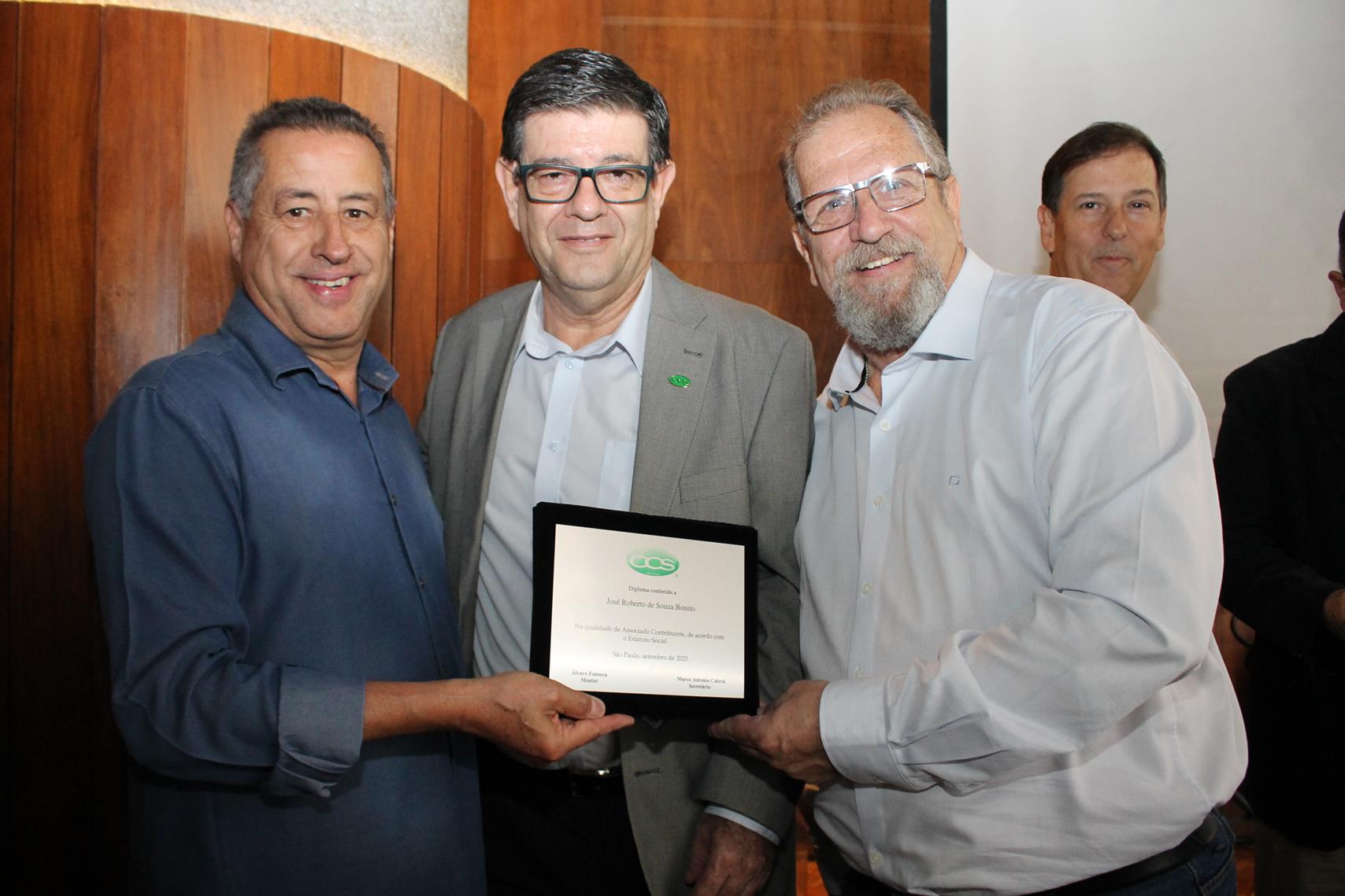 Marcos Motta, José Roberto de Souza Bonito e Álvaro Fonseca / Foto: Divulgação