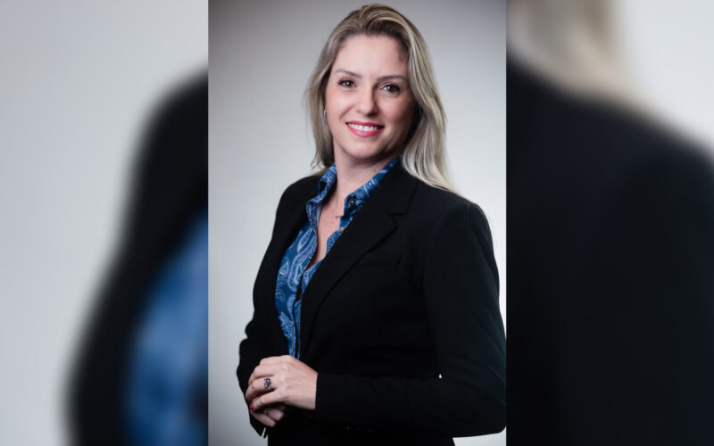 Jacqueline Izabel, diretora de clientes e desempenho comercial da MAPFRE / Foto: Divulgação
