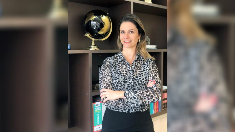 Flavia de Castro, advogada, sócia da RGL Advogados e especialista em Prevenção de Riscos Trabalhistas / Foto: Divulgação