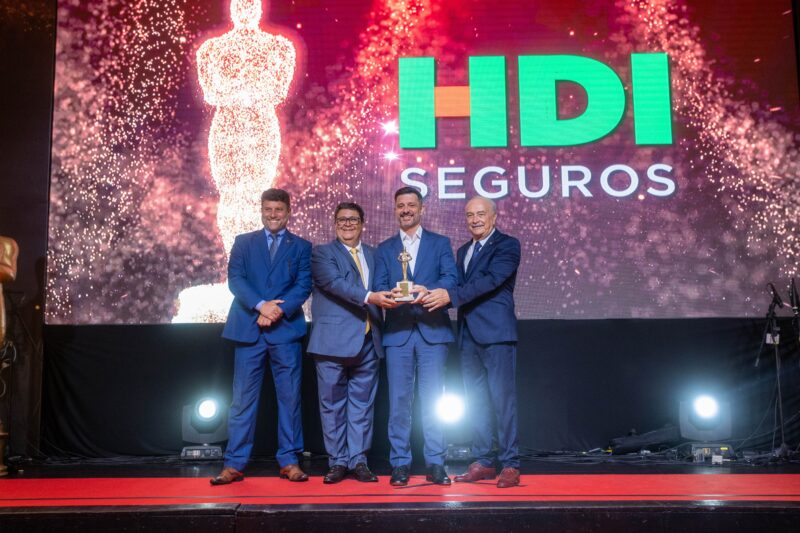 CEO da HDI Seguros, Eduardo Dal RI, na cerimônia do Oscar dos Seguros / Foto: Rafael Wallace / Divulgação
