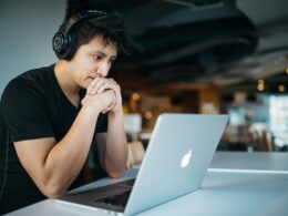 PJBank e SWA firmam parceria que permite nova modalidade de cobrança em instituições de ensino / Foto: Wes Hicks / Unsplash Images