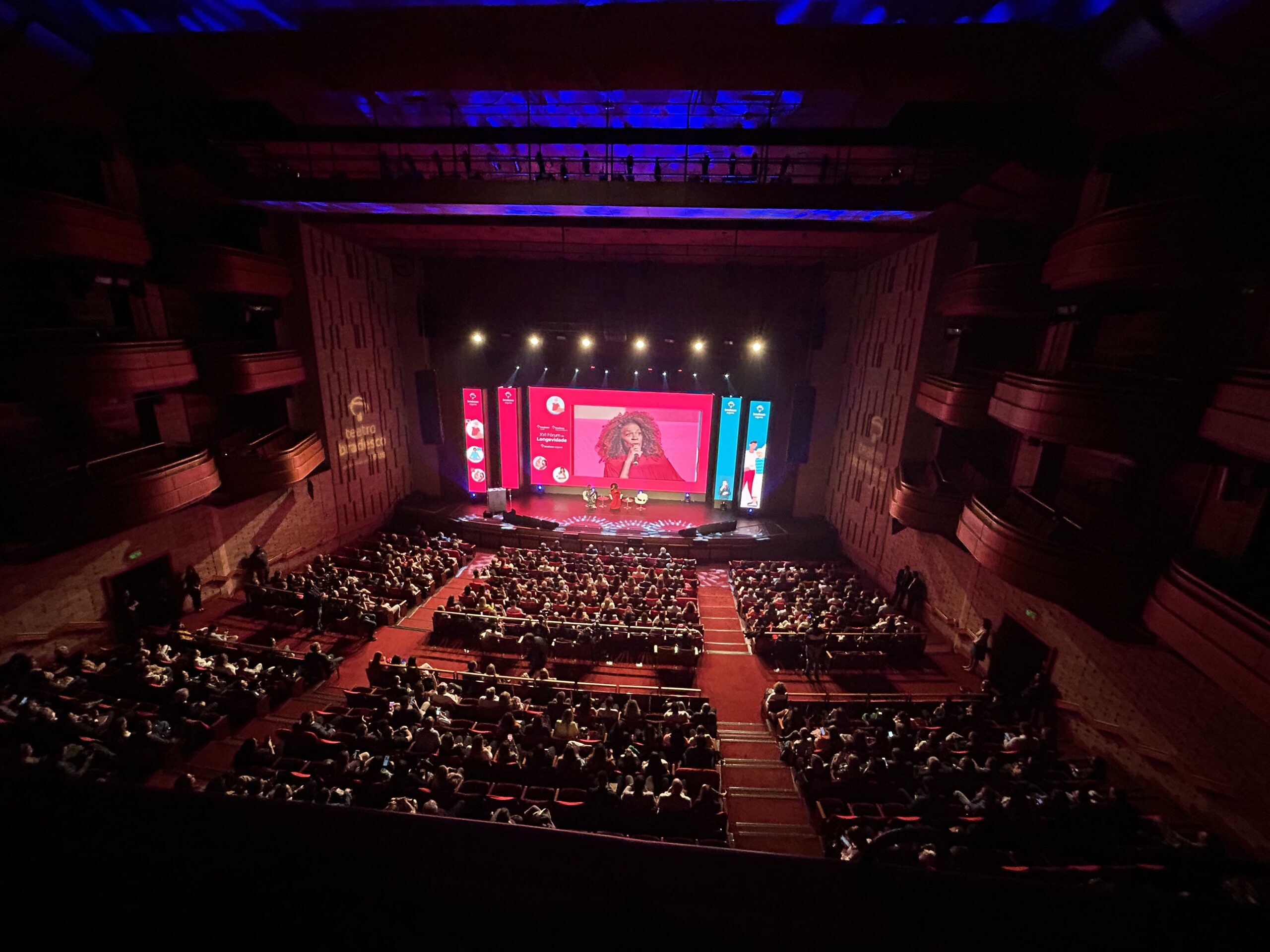 Teatro Bradesco, em São Paulo (SP), foi o palco do 16º Fórum da Longevidade / Foto: Universo do Seguro