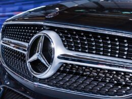 Mercedes Benz 1969 é destaque em primeiro leilão noturno da Copart/ Foto: Pexels