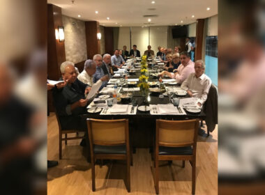 Os confrades no jantar de outubro/ Foto: Divulgação
