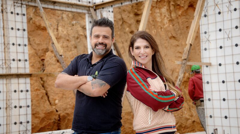 Rodrigo Menezes Araujo, da EPS Sul, e Carol Paiffer, investidora shark tank / Foto: Divulgação