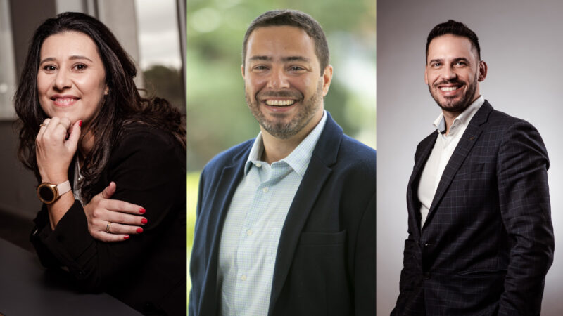 Hilca Vaz, diretora técnica de Vida e Previdência da MAPFRE; Sávio da Silva Susin, superintendente de seguros e consórcios do Sicredi; e Raphael Bauer, diretor-geral comercial da MAPFRE / Foto: Divulgação