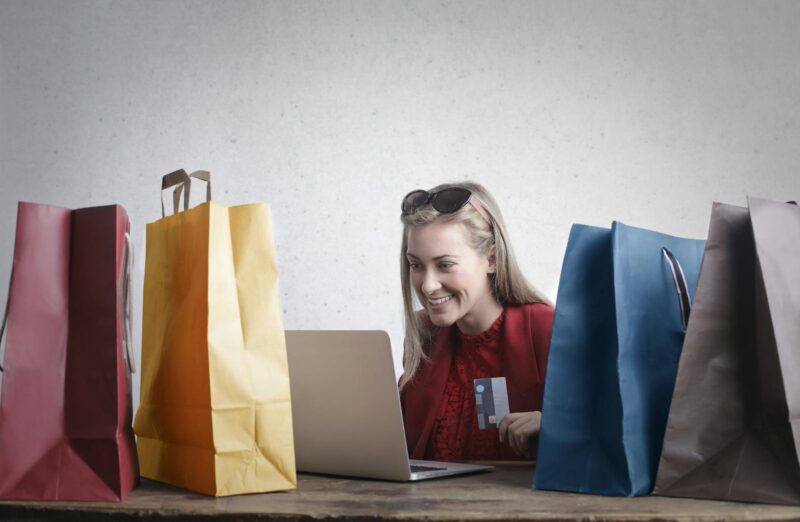 Black Friday: 5 dicas para escapar dos perigos do vício em compras/ Foto: Pexels