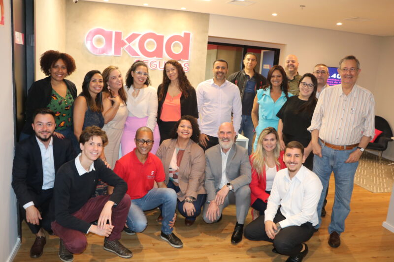 Akad lança iniciativa para fortalecer parceria com corretores / Divulgação