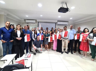 Diretores da CORPe Saúde com corretores de Macapá no lançamento da parceria com a operadora Plano de Saúde São Camilo, nesta quinta-feira / Foto: Divulgação