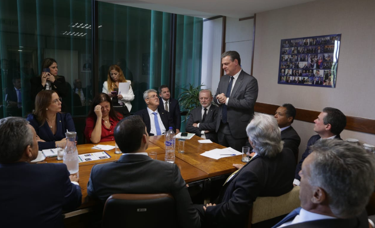 Fávaro se reúne com parlamentares para captar recursos de emendas de bancadas para 2024/ Foto: Divulgação