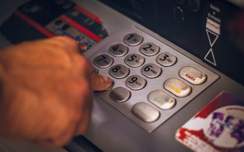 Efí e BS2 realizam primeira transferência interbancária via Drex/ Foto: Unsplash