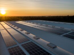 Grupo É Seguro lança produtos e entra no segmento e energia solar/ Foto: Unsplash