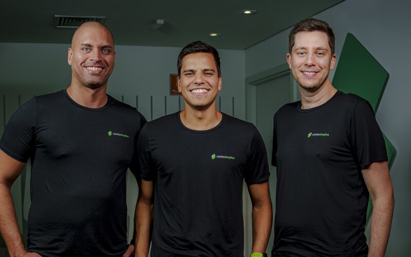 Fernando Santos, Rodrigo Tognini e Ricardo Gottschalk, fundadores da Conta Simples / Foto: Divulgação