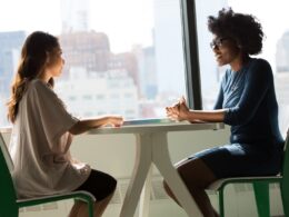 No Brasil, 48% das empresas pretendem contratar no 1º trimestre de 2024, aponta pesquisa do ManpowerGroup/ Foto: Unsplash