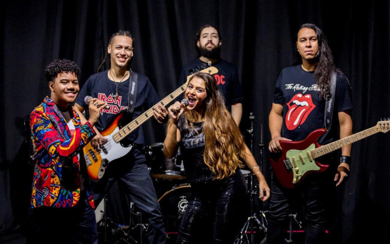 Elenco do musical “Rock para Crianças - A História do Rock”, que conta com o apoio da BB Seguros/ Foto: Divulgação