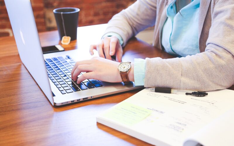Com novidades na área de saúde e tecnologia, a UNESC Digital anuncia três novos cursos de pós-graduação/ Foto: Pixabay