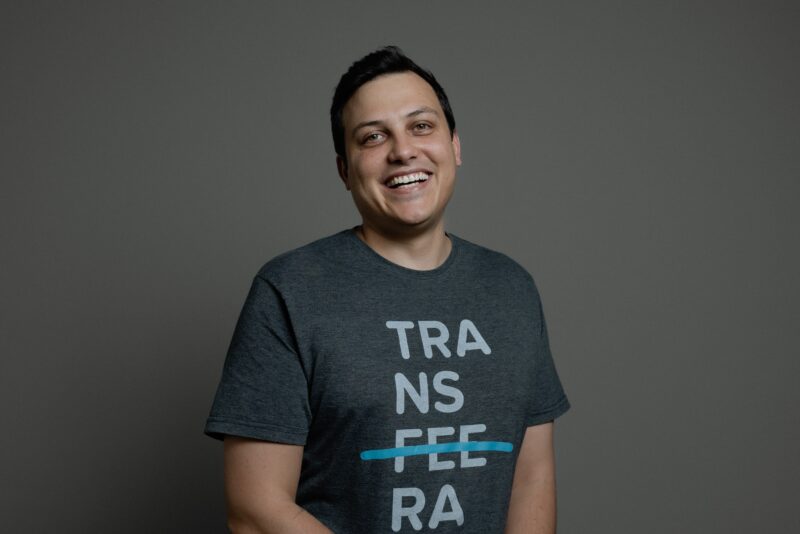 Fernando Nunes, cofundador e CEO da Transfeera/ Foto: Max Schwoelk