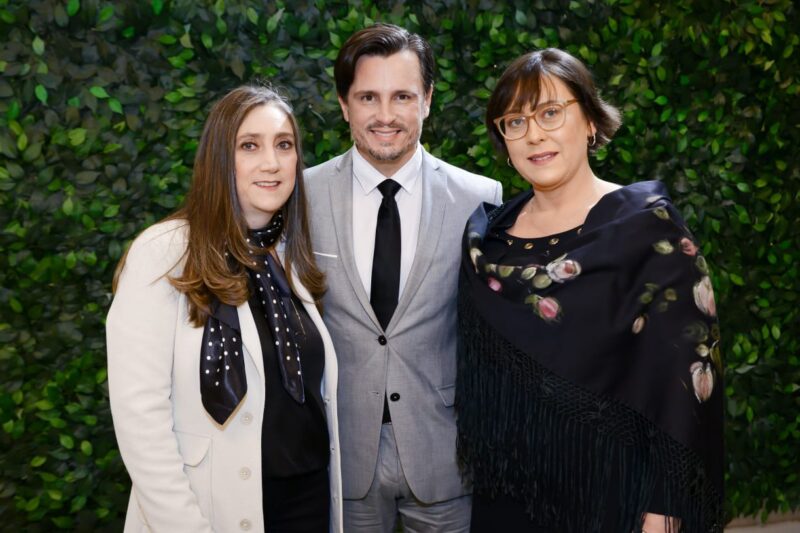 Cristiane Pires Marrone, Alexandre Pires e Mariah Pires, sócios e fundadores da ACG Home Care / Foto: Divulgação