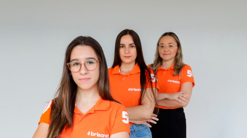 Brisanet anuncia seletiva de vagas exclusivas para mulheres em Fortaleza (CE) / Foto: Divulgação