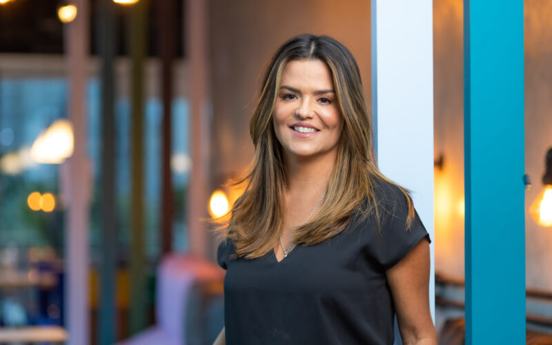 Karine Brandão, Vice-Presidente Comercial e Marketing da AXA no Brasil / Foto: Divulgação