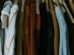 Solidariedade: Grupo Cartão de TODOS lança Campanha do Agasalho 2024 / Foto: Priscilla Du Preez / Unsplash Images