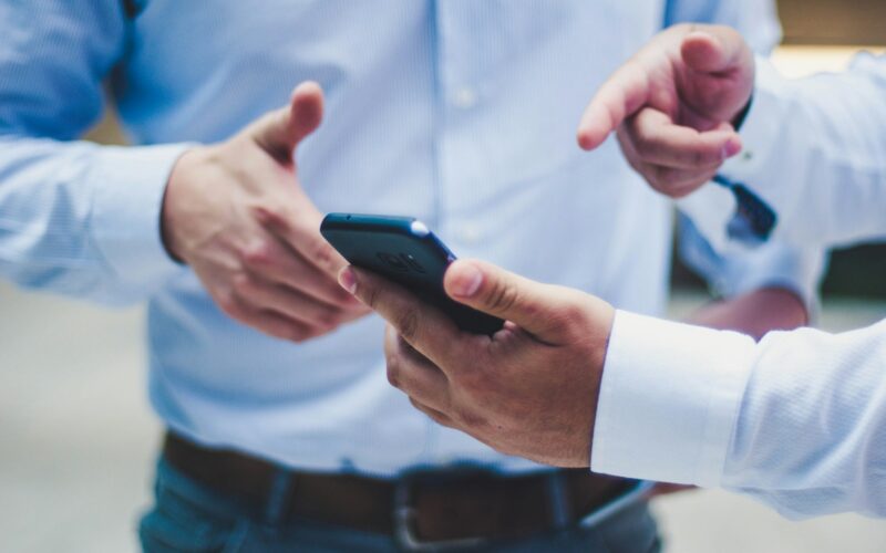 BB Seguros apresenta websérie para mostrar suas soluções sem usar o “segurês” / Foto: Luis Villasmil / Unsplash Images