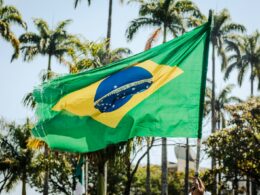 Allianz Trade eleva classificação de risco do Brasil / Foto: Matheus Câmara da Silva / Unsplash Images